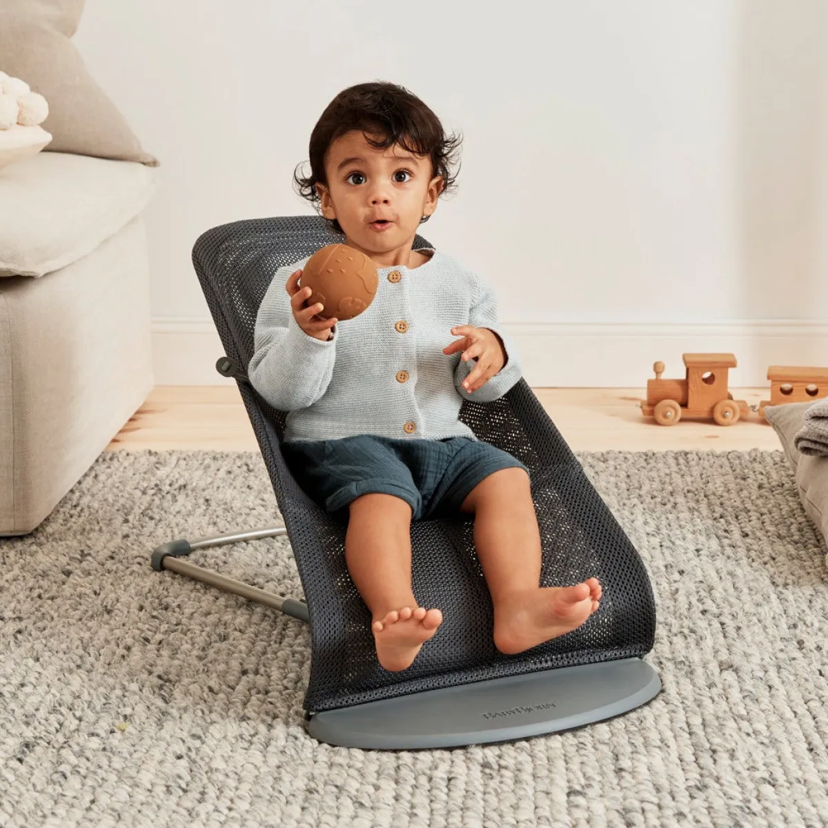 Skråstole & Babygynger|BABYBJORN BabyBjörn Bliss Skråstol i Mesh, Anthracite Grå