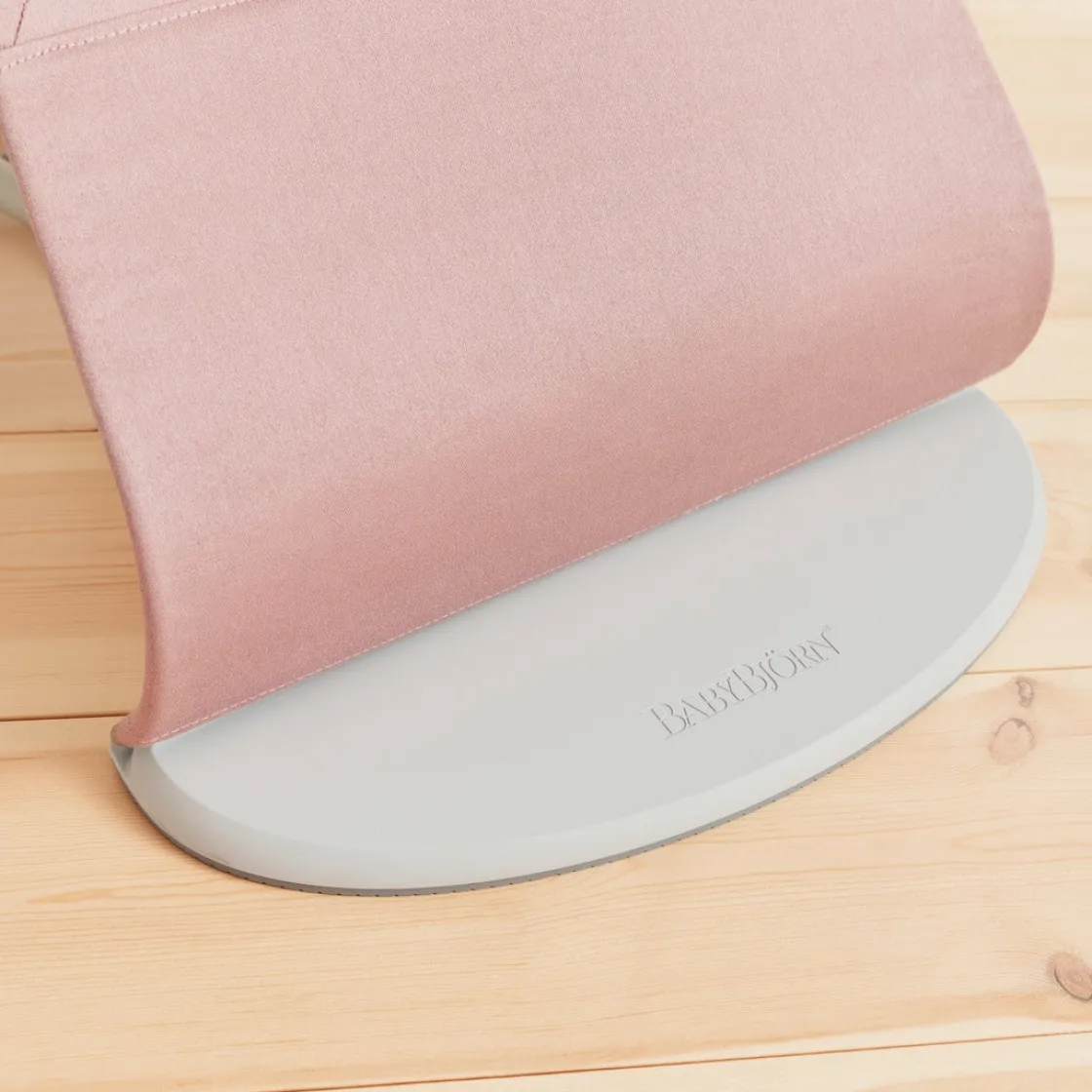 Skråstole & Babygynger|BABYBJORN BabyBjörn Bliss Skråstol Woven Bladmønstret Quilt, Gammelrosa Lyserød