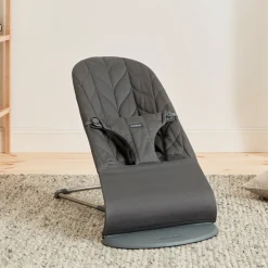 BABYBJORN Skråstole & Babygynger-BabyBjörn Bliss Skråstol Woven Bladmønstret Quilt, Antracitgrå
