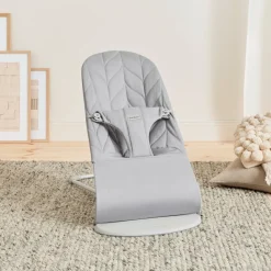 Skråstole & Babygynger|BABYBJORN BabyBjörn Bliss Skråstol Woven Bladmønstret Quilt, Lysegrå Grå