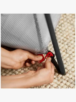 Børn BABYBJORN Børnesenge & Tilbehør-BabyBjörn Light Weekendseng, Silver inkl Overtrækslagen