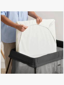 Børnesenge & Tilbehør|BABYBJORN BabyBjörn Light Weekendseng, Black inkl. Overtrækslagen