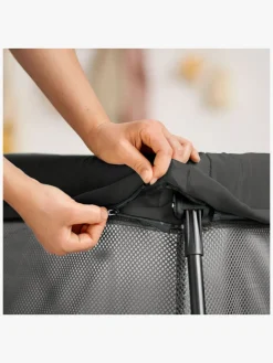 Børnesenge & Tilbehør|BABYBJORN BabyBjörn Light Weekendseng, Black inkl. Overtrækslagen