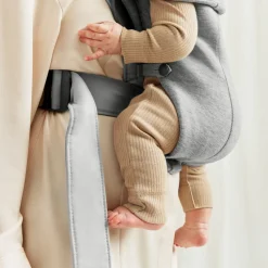 Bæreseler, Strækvikler & Bærestole|BABYBJORN BabyBjörn Mini Bæresele 3D Jersey, Light grey Grå