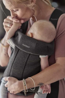 Bæreseler, Strækvikler & Bærestole|BABYBJORN BabyBjörn Mini Bæresele 3D Jersey, Sort/grå Sort/Grå