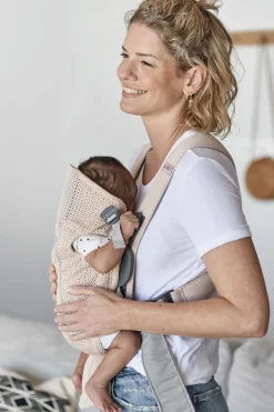 Bæreseler, Strækvikler & Bærestole|BABYBJORN BabyBjörn Mini Bæresele 3D Mesh, Pearly Pink Lyserød