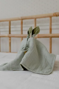 Stofbleer, Nusseklude & Babytæpper|BIBS Kangaroo Nusseklud, Sage Grøn