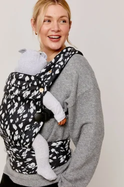 Bæreseler, Strækvikler & Bærestole|BizziGrowin Bizzi Growin Nomad Air Bæresele, Orca Sort/Hvid