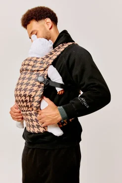 Bæreseler, Strækvikler & Bærestole|BizziGrowin Bizzi Growin Nomad Air Bæresele, Harlow Toffee Orange/Brun