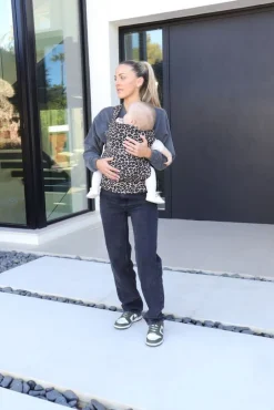 BizziGrowin Bæreseler, Strækvikler & Bærestole-Bizzi Growin Nomad Bæresele, Wild Cat