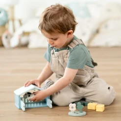 Legetøjsfigurer|DoneByDeer Done By Deer Bondegård Legesæt Ko