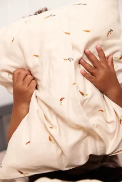 Sengetøj|FILIBABBA  GOTS-certificeret Sengesæt 100 x 70 Tremmeseng, Carrot Thief