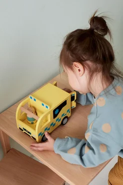 KidsConcept Legetøjsbiler & -Fartøjer-Kids Concept Aiden Ambulance