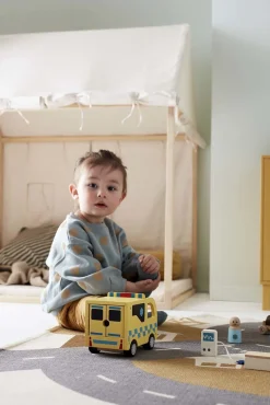 KidsConcept Legetøjsbiler & -Fartøjer-Kids Concept Aiden Ambulance