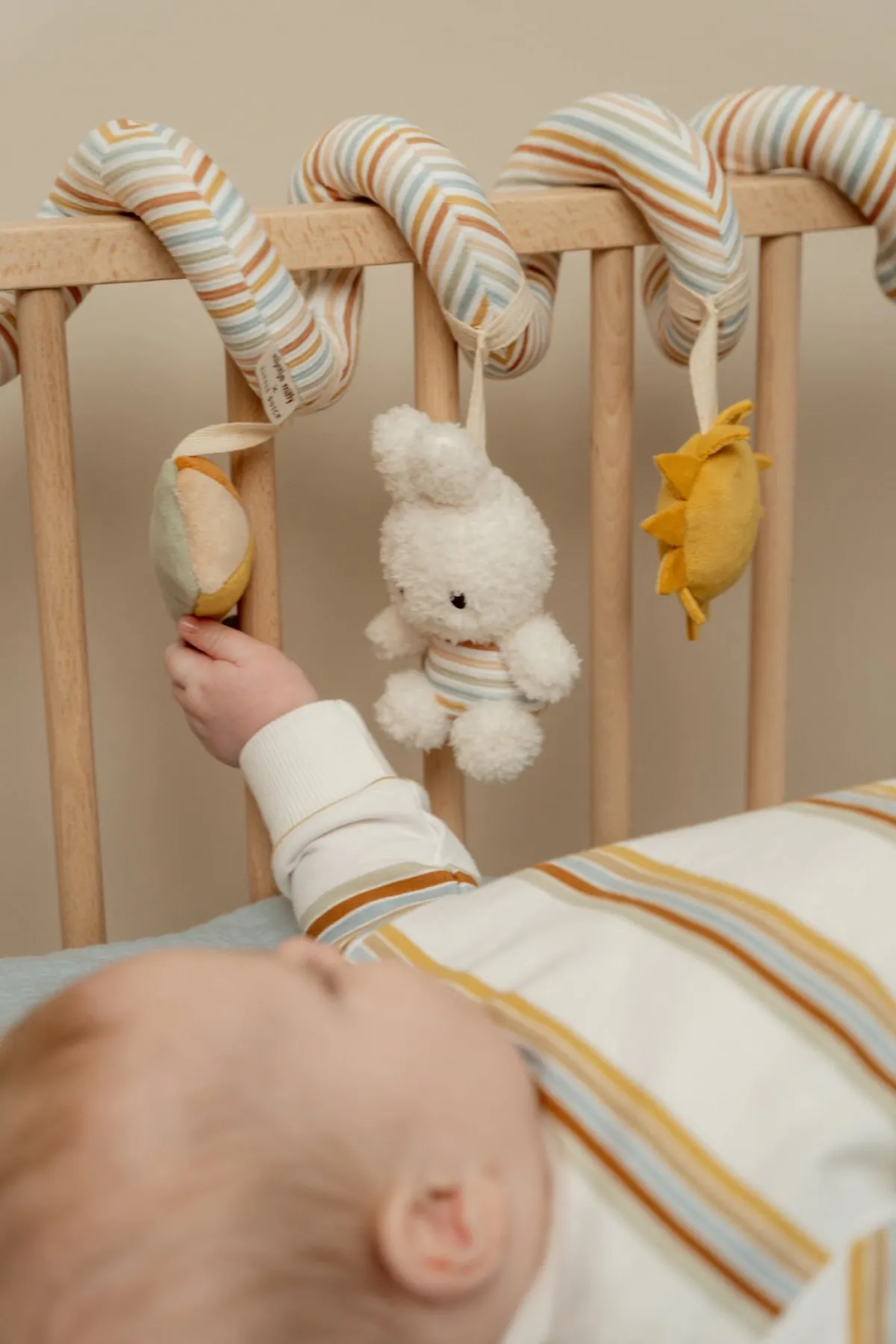 Babylegetøj|Miffy Vintage Sunny Stripes Aktivitetslegetøj