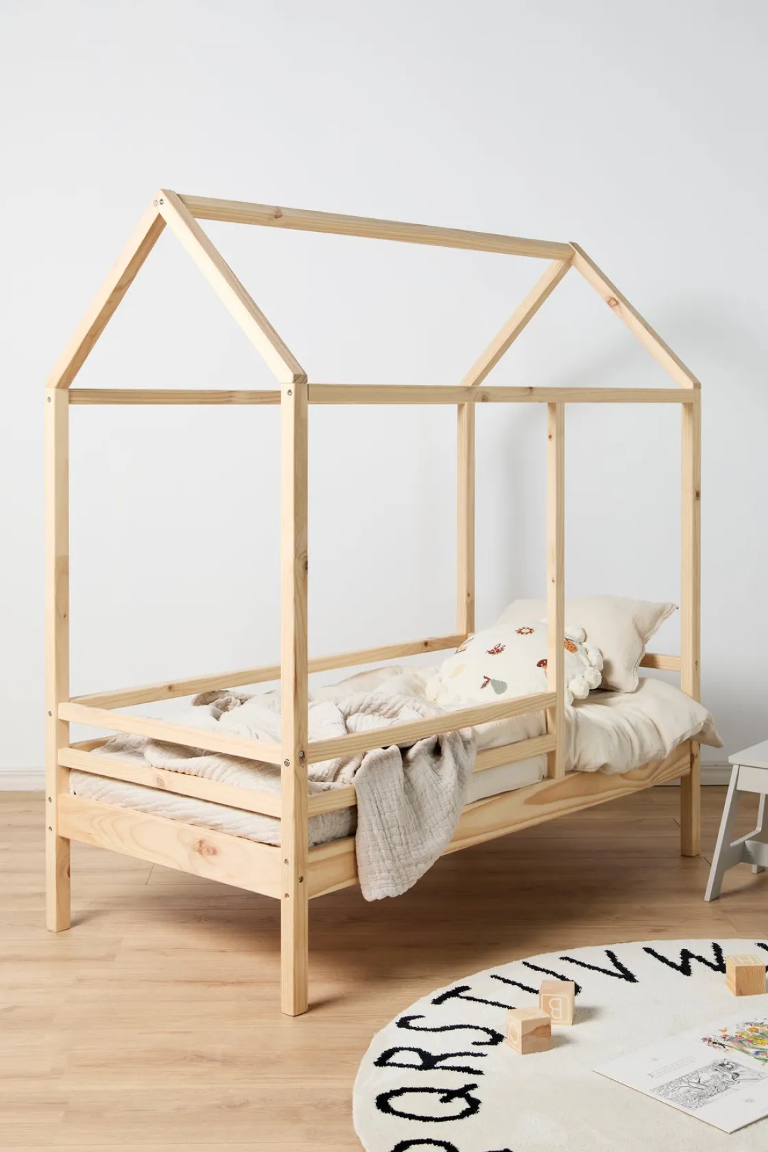 Børnesenge & Tilbehør|Minitude Nordic JAX Juniorseng 70x140 m. Skuffe