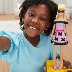 Kreativt Legetøj|PlayDoh Play-Doh Barbie Modellervoks med Dukke Designer-modeshow
