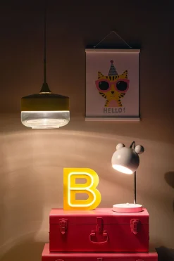 Lamper & Belysning|POPP Bogstavslampe J, Lyserød Lyserød