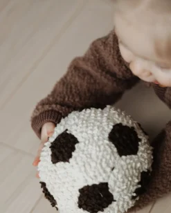 Smallstuff Dukker & Bamser-Strikket Fodbold Bamse