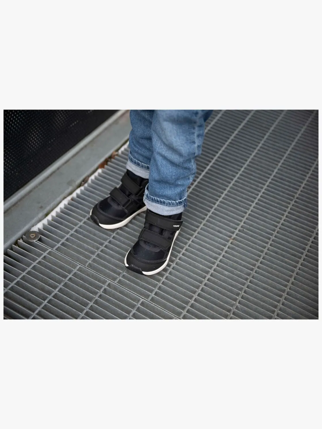 Sneakers|VikingFootwear Viking Veme Reflex 2V Mid GTX Sneakers, Black/White Sort/Hvid