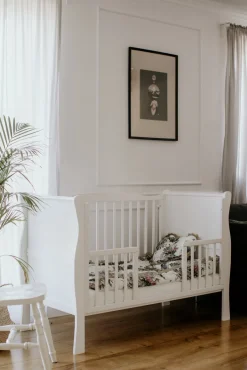 Børnesenge & Tilbehør|Woodies Noble Juniorlangside Tremmeseng, Hvid